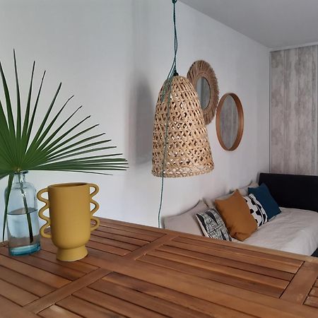 Grand Studio Avec Patio Marseilles Exterior foto