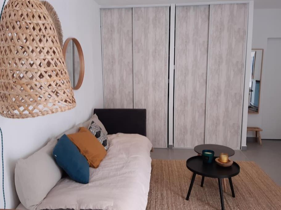Grand Studio Avec Patio Marseilles Exterior foto