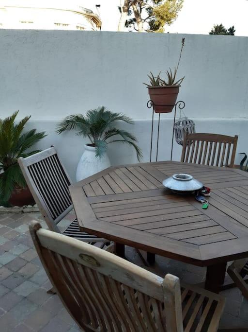 Grand Studio Avec Patio Marseilles Exterior foto